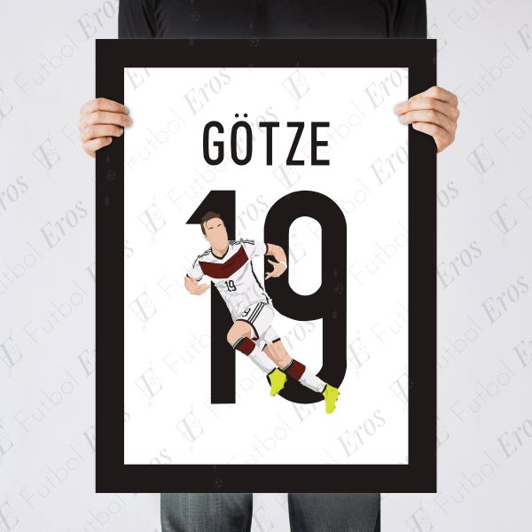 Gotze, 2014 World Cup Final Goal - Rio de Janeiro Brazil - Germany vs Argentina - Poster Print Wall Art Main Image - Poster 2